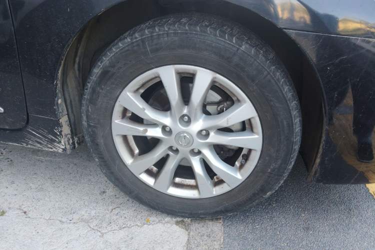 Used Nissan Teana 2015 2.0L XL Upper Champions League Tech Edition Right Front Wheel Hub