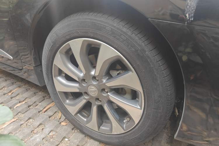 Used Nissan Teana 2015 Duke 2.5L XV Champions League Glory Edition Right Front Wheel Hub
