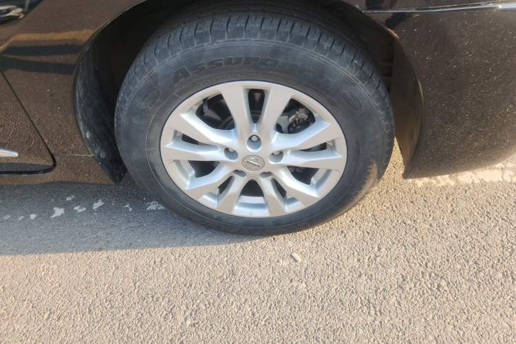 Used Nissan Teana 2015 2.0L XL Upper Champions League Tech Edition Right Front Wheel Hub