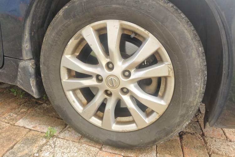 Used Nissan Teana 2015 2.0L XL-Sporty UEFA Champions League Edition Right Front Wheel Hub
