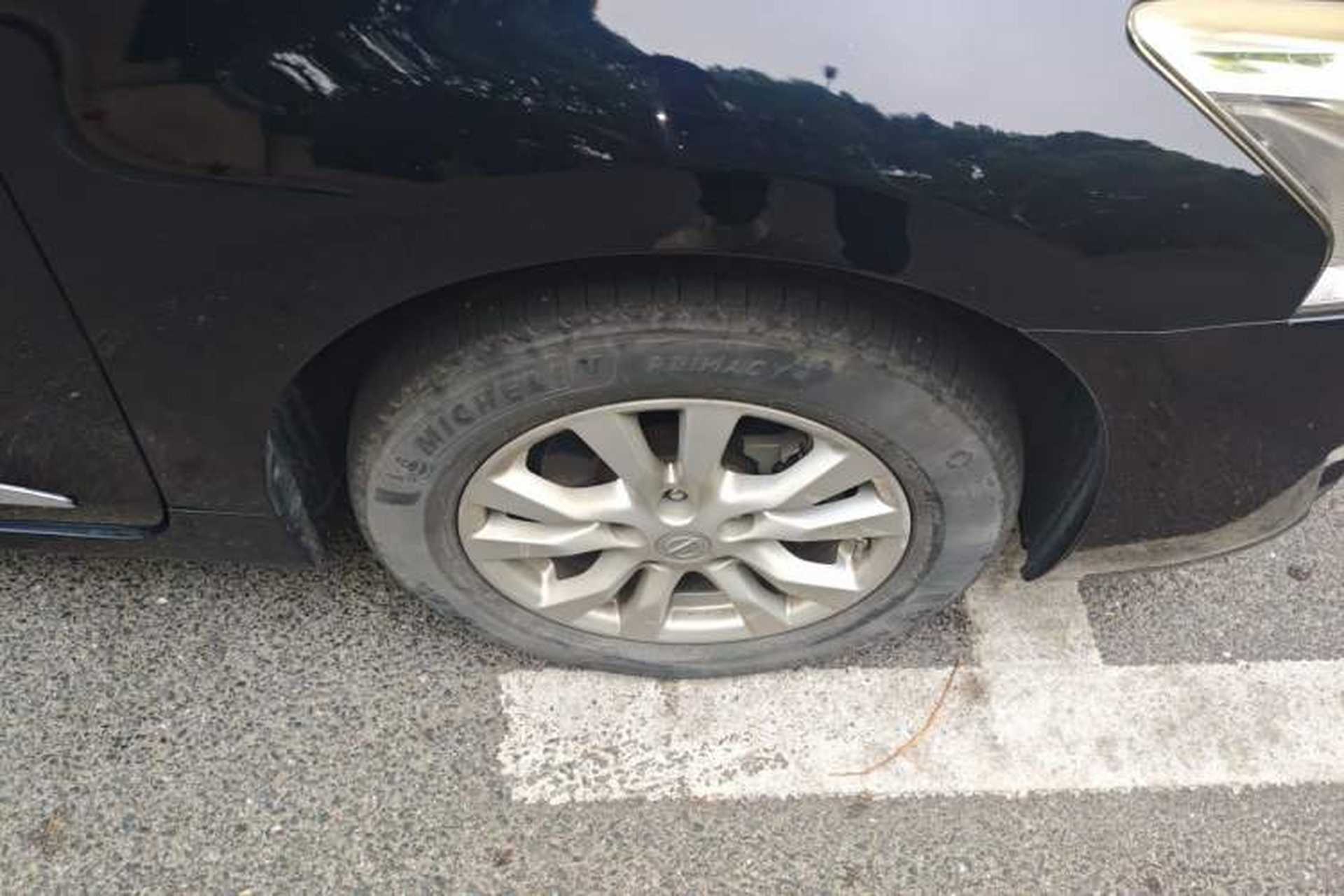 Used Nissan Teana 2015 2.0L XL Upper Champions League Tech Edition Right Front Wheel Hub