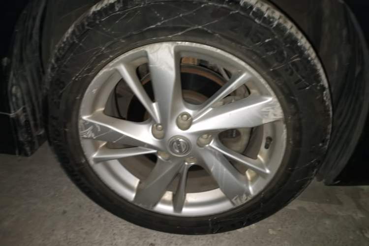 Used Nissan Teana 2015 2.0L XL Upper Champions League Tech Edition Right Front Wheel Hub
