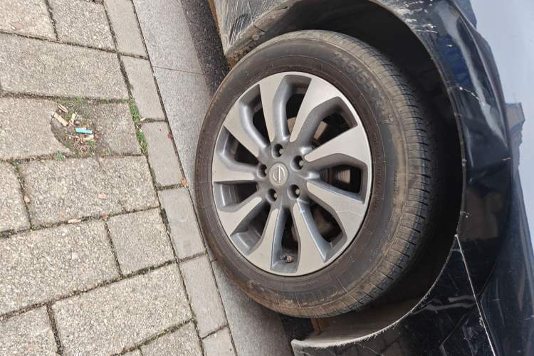Used Nissan Teana 2015 Duke 2.5L XV Champions League Glory Edition Right Front Wheel Hub