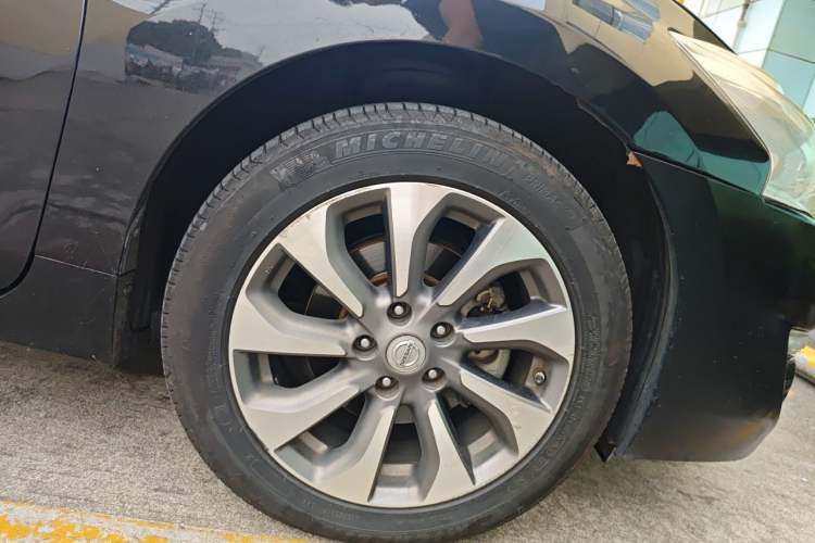 Used Nissan Teana 2015 Duke 2.5L XV Champions League Glory Edition Right Front Wheel Hub
