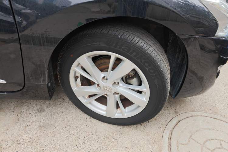 Used Nissan Teana 2015 2.0L XL Upper Champions League Tech Edition Right Front Wheel Hub