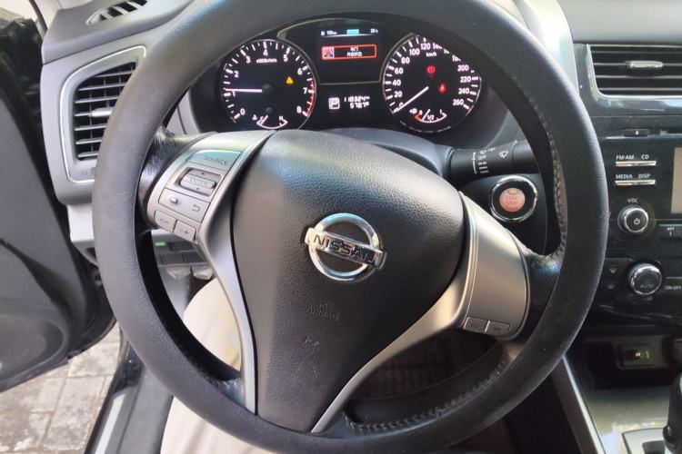 Used Nissan Teana 2015 2.0L XL Upper Champions League Tech Edition Steering Wheel