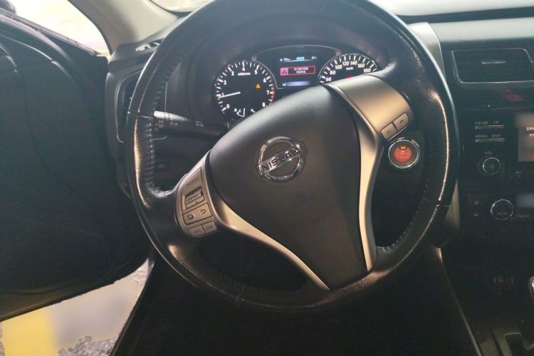 Used Nissan Teana 2015 2.0L XL Upper Champions League Tech Edition Steering Wheel