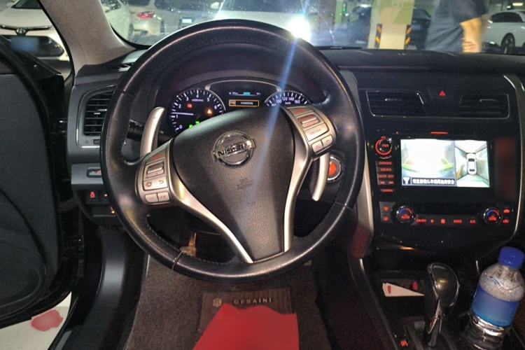 Used Nissan Teana 2015 Duke 2.5L XV-VIP Champions League Prestige Edition Steering Wheel