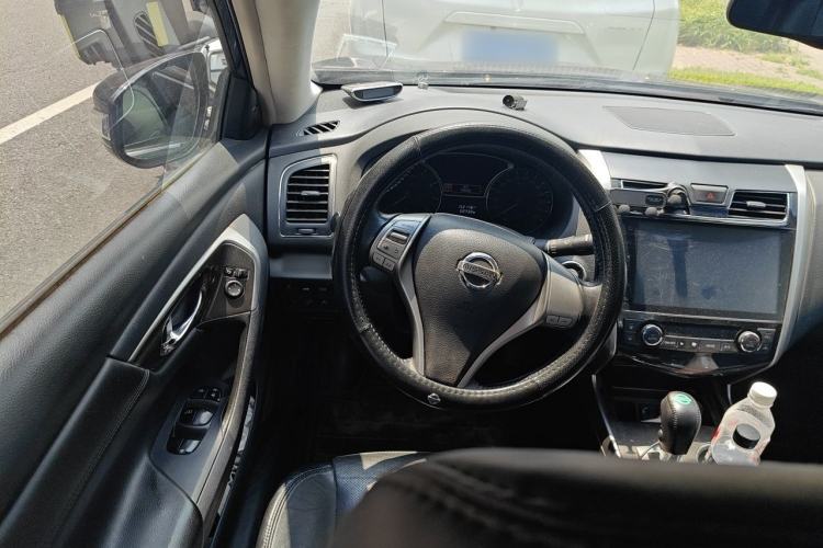 Used Nissan Teana 2015 2.0L XL Upper Champions League Tech Edition Steering Wheel