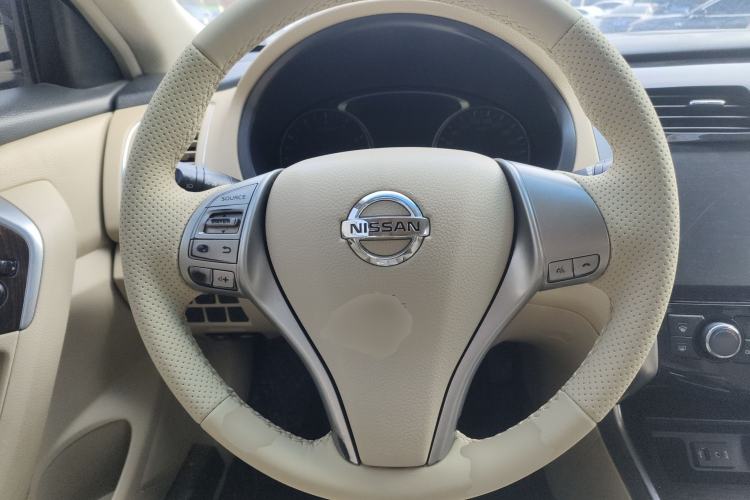 Used Nissan Teana 2015 2.0L XL Upper Champions League Tech Edition Steering Wheel