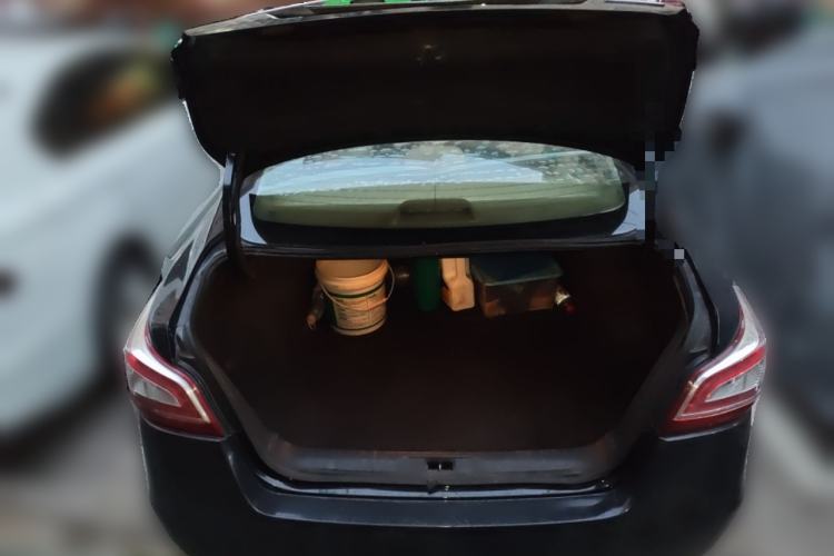 Used Nissan Teana 2015 2.0L XL-Sporty UEFA Champions League Edition Trunk