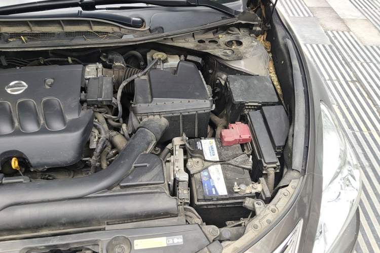 Used Nissan Teana 2015 2.0L XL Upper Champions League Tech Edition Engine Bay Left