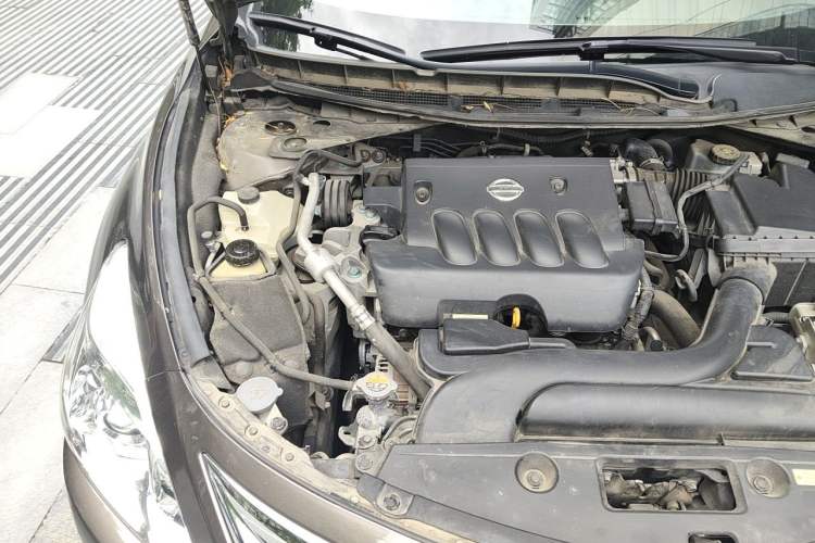 Used Nissan Teana 2015 2.0L XL Upper Champions League Tech Edition Engine Bay Right
