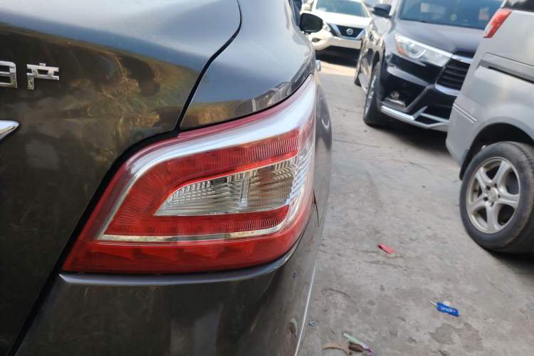 Used Nissan Teana 2015 2.0L XL Upper Champions League Tech Edition Exterior 6