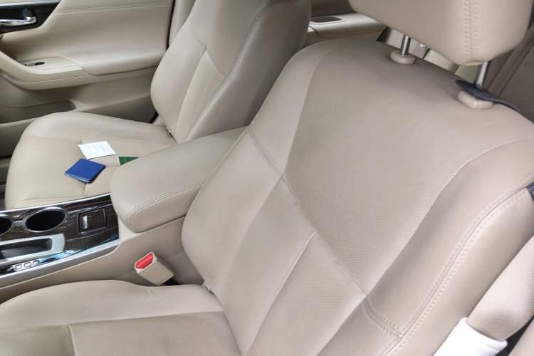 Used Nissan Teana 2015 2.0L XL Upper Champions League Tech Edition Left Front Seat