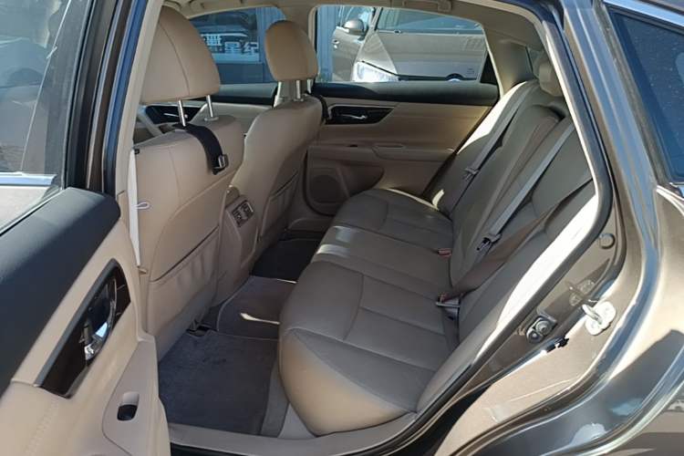 Used Nissan Teana 2015 2.0L XL Upper Champions League Tech Edition Left Rear Seat