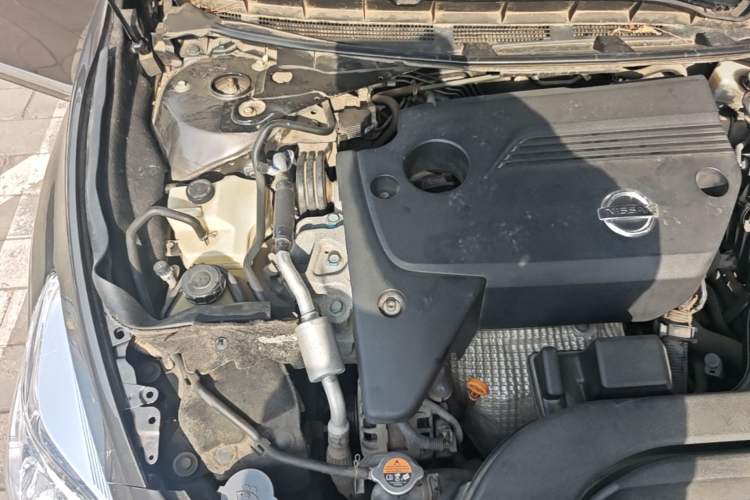 Used Nissan Teana 2015 Duke 2.5L XV Champions League Glory Edition Engine Bay Right