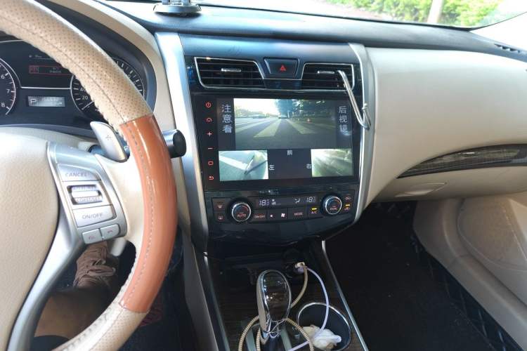 Used Nissan Teana 2015 2.5L XL-NAVI Tech Champions League Smart Enjoyment Edition Audio And AC Panel