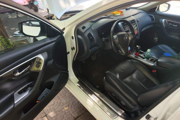Used Nissan Teana 2015 2.0L XL Upper Champions League Tech Edition Driver Seat