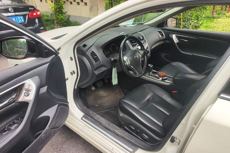 Used Nissan Teana 2015 2.0L XL Upper Champions League Tech Edition Driver Seat