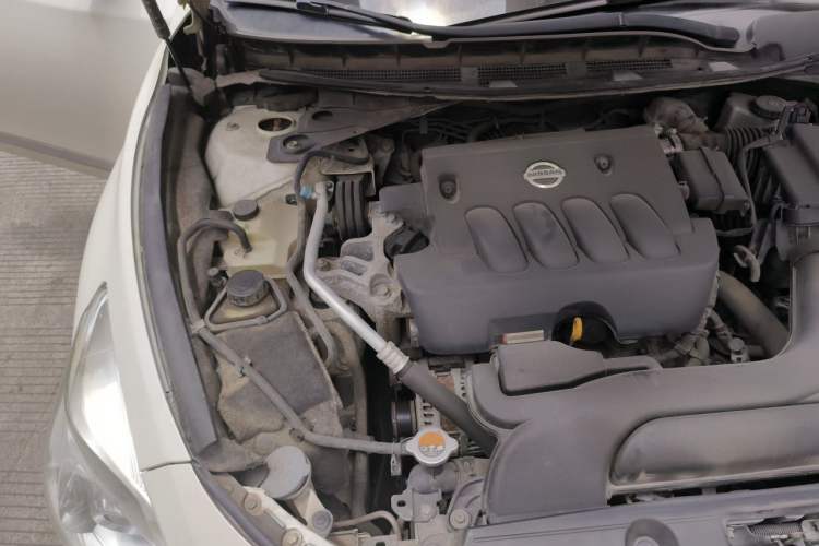 Used Nissan Teana 2015 2.0L XL-Sporty UEFA Champions League Edition Engine Bay Right