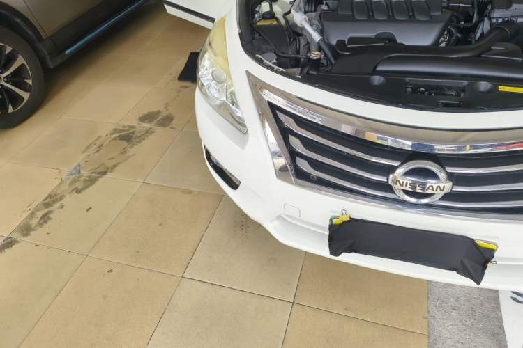Used Nissan Teana 2015 2.0L XL Upper Champions League Tech Edition Engine Bay Right