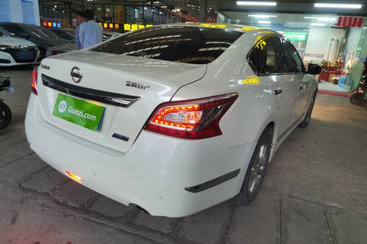 Used Nissan Teana 2015 2.0L XL Upper Champions League Tech Edition Exterior 5