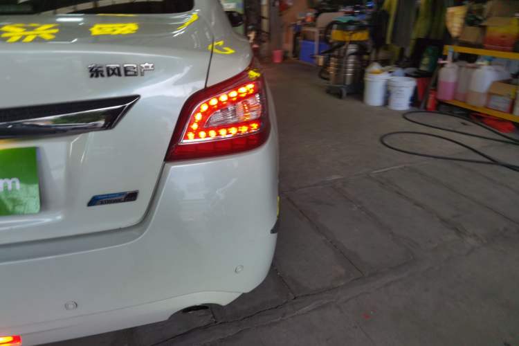 Used Nissan Teana 2015 2.0L XL Upper Champions League Tech Edition Exterior 6