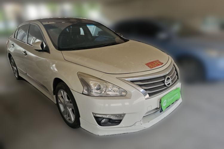 Used Nissan Teana 2015 2.0L XL-Sporty UEFA Champions League Edition Front Right 45 Deg