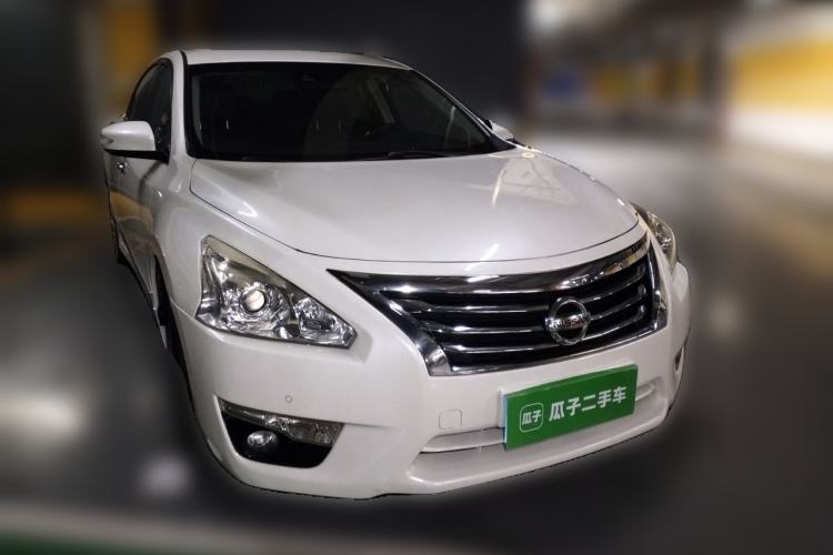 Used Nissan Teana 2015 2.0L XL Upper Champions League Tech Edition Front Right 45 Deg