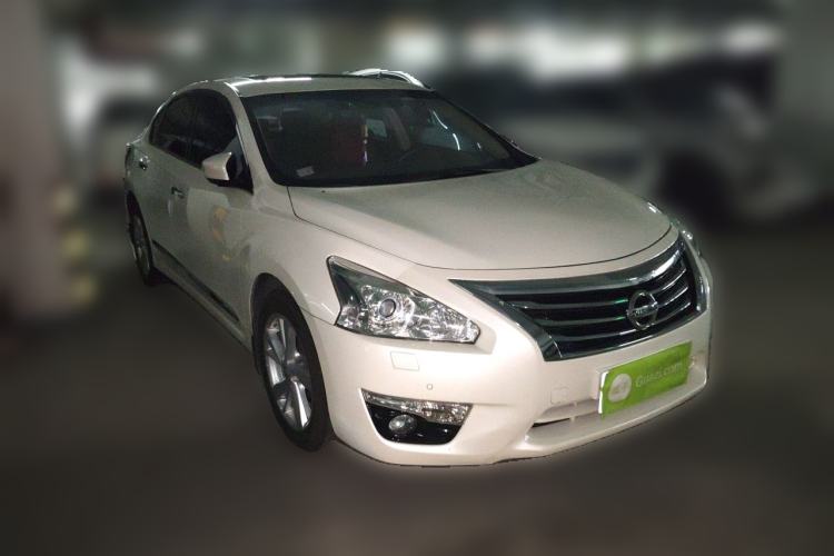 Used Nissan Teana 2015 2.5L XL Upper Champions League Tech Edition Front Right 45 Deg