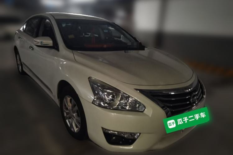 Used Nissan Teana 2015 2.0L XL Upper Champions League Tech Edition Front Right 45 Deg