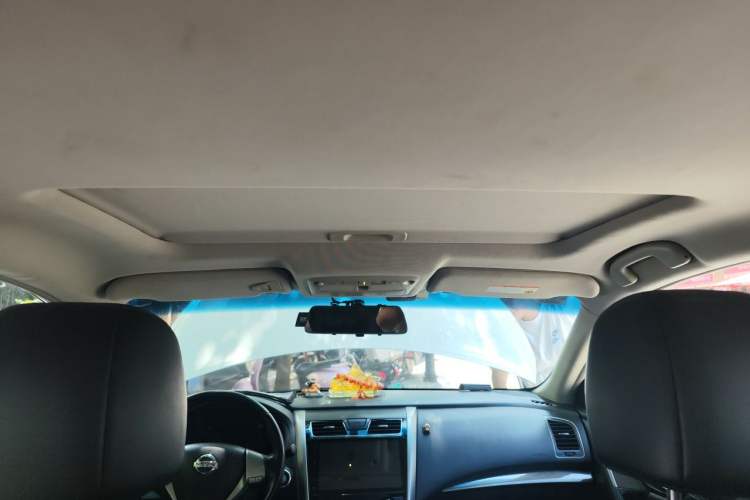 Used Nissan Teana 2015 2.0L XL Upper Champions League Tech Edition Headliner