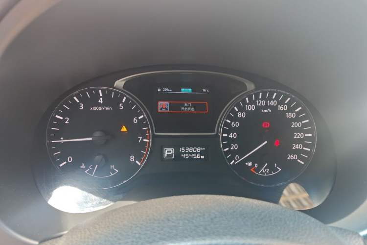 Used Nissan Teana 2015 2.0L XL Upper Champions League Tech Edition Instrument Cluster
