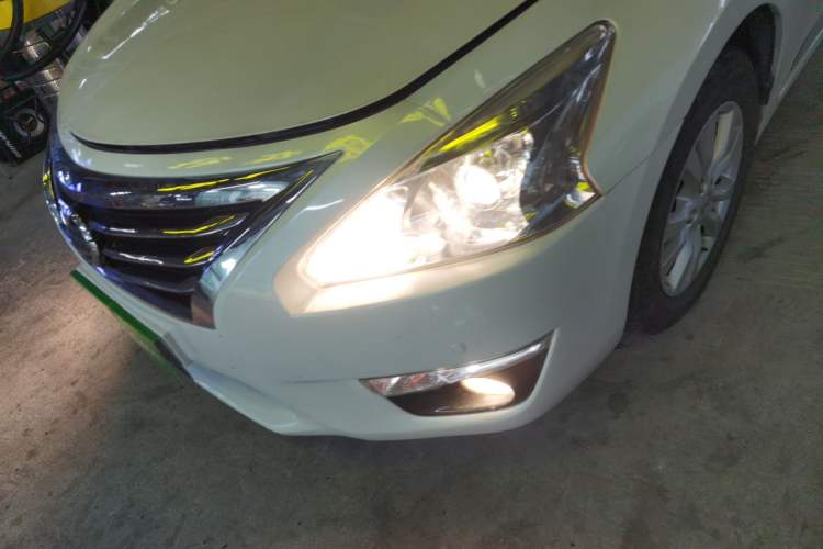 Used Nissan Teana 2015 2.0L XL Upper Champions League Tech Edition Left Front Headlight