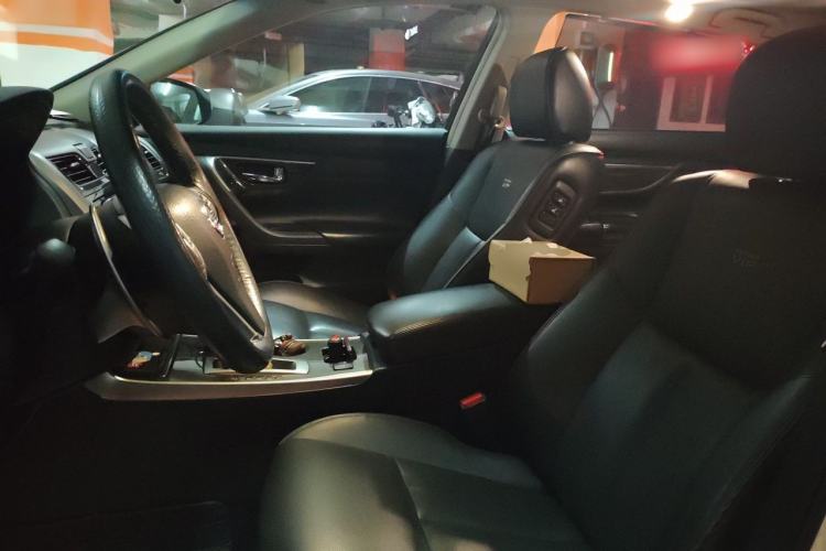 Used Nissan Teana 2015 Duke 2.5L XV Champions League Luxury Edition Left Front Seat