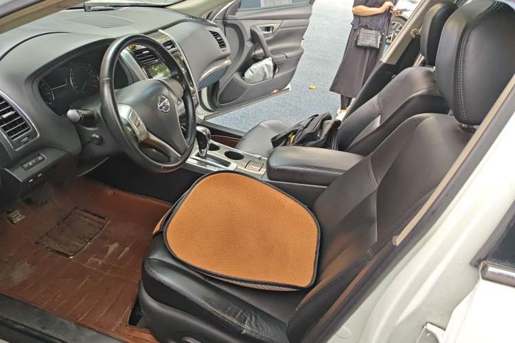 Used Nissan Teana 2015 2.0L XL Upper Champions League Tech Edition Left Front Seat
