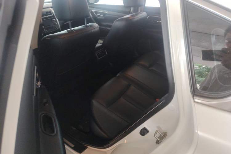 Used Nissan Teana 2015 2.0L XL-Sporty UEFA Champions League Edition Left Rear Seat
