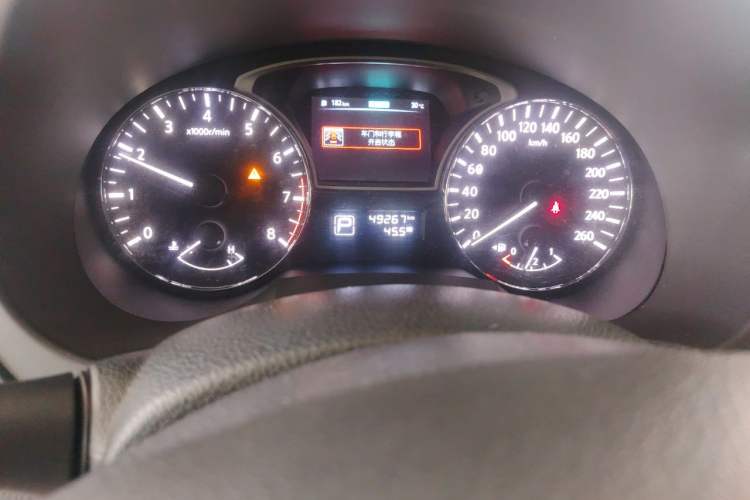 Used Nissan Teana 2015 2.0L XL-Sporty UEFA Champions League Edition Odometer Close Up
