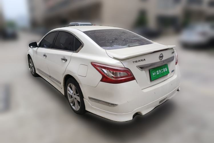 Used Nissan Teana 2015 2.0L XL-Sporty UEFA Champions League Edition Rear Left 45 Deg