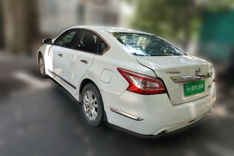 Used Nissan Teana 2015 2.0L XL-Sporty UEFA Champions League Edition Rear Left 45 Deg