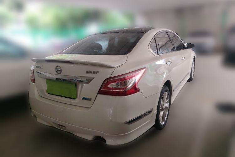 Used Nissan Teana 2015 2.0L XL-Sporty UEFA Champions League Edition Rear Right 45 Deg