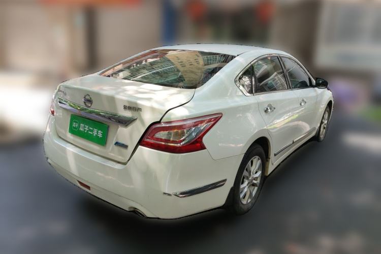 Used Nissan Teana 2015 2.0L XL-Sporty UEFA Champions League Edition Rear Right 45 Deg