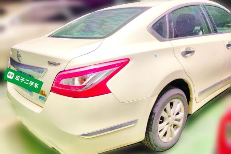 Used Nissan Teana 2015 2.0L XL-Sporty UEFA Champions League Edition Rear Right 45 Deg