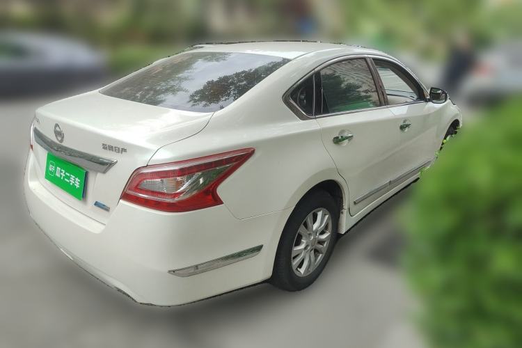 Used Nissan Teana 2015 2.0L XL-Sporty UEFA Champions League Edition Rear Right 45 Deg