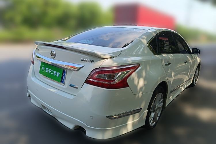 Used Nissan Teana 2015 2.0L XL-Sporty UEFA Champions League Edition Rear Right 45 Deg