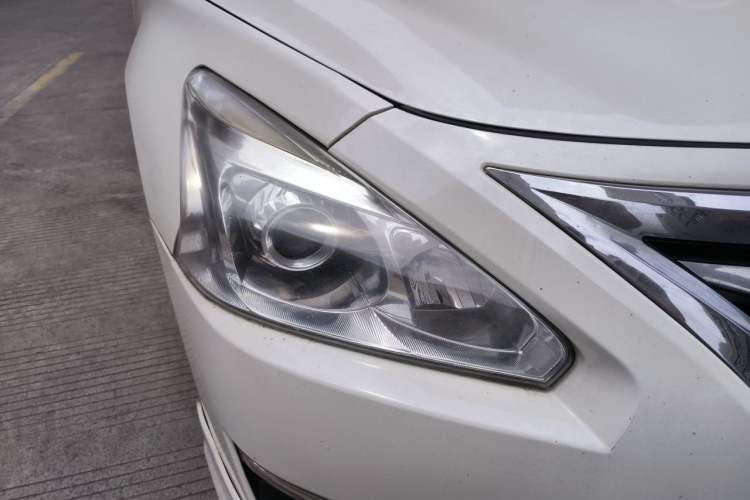 Used Nissan Teana 2015 2.0L XL-Sporty UEFA Champions League Edition Right Front Headlight