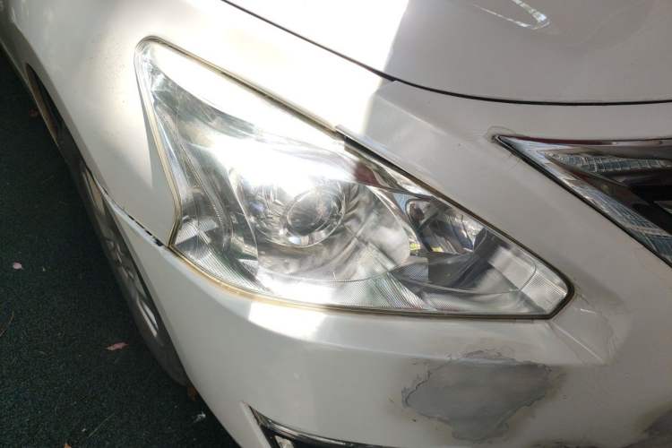 Used Nissan Teana 2015 2.0L XL-Sporty UEFA Champions League Edition Right Front Headlight
