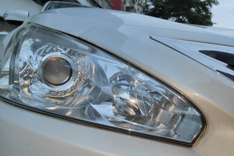 Used Nissan Teana 2015 2.0L XL-Sporty UEFA Champions League Edition Right Front Headlight
