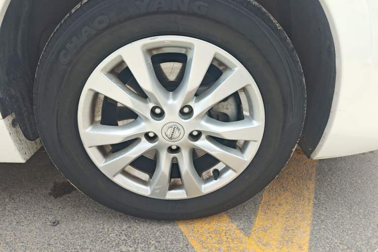 Used Nissan Teana 2015 2.0L XL Upper Champions League Tech Edition Right Front Wheel Hub